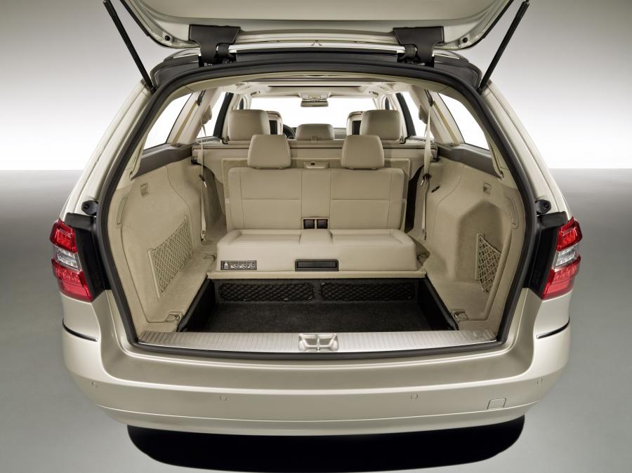  Mercedes-Benz E-Class Estate 2009 года  (фото 14 из 49)